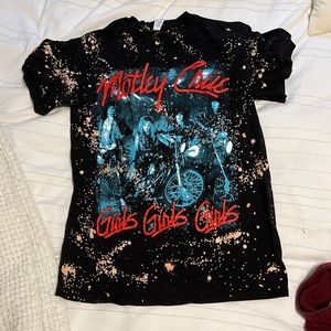 Motley Crue band tee
